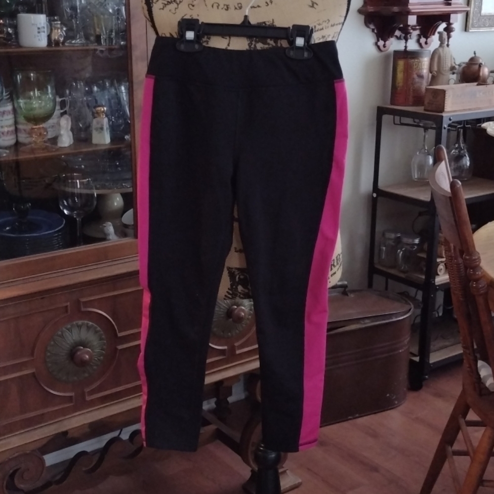 Athletic Driworks Black and pink pant L 10/12girls